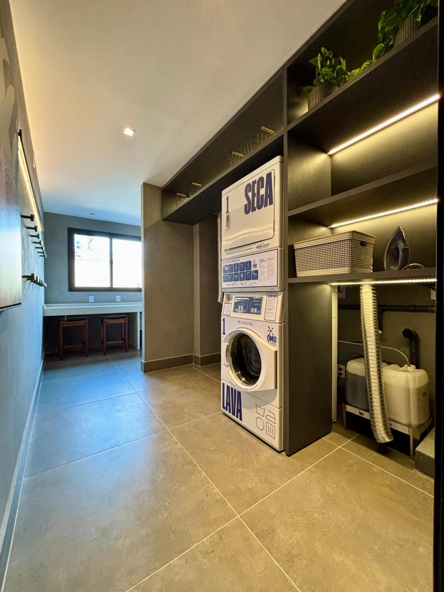 Elegante Pinheiros - No Coracao De Apartamento