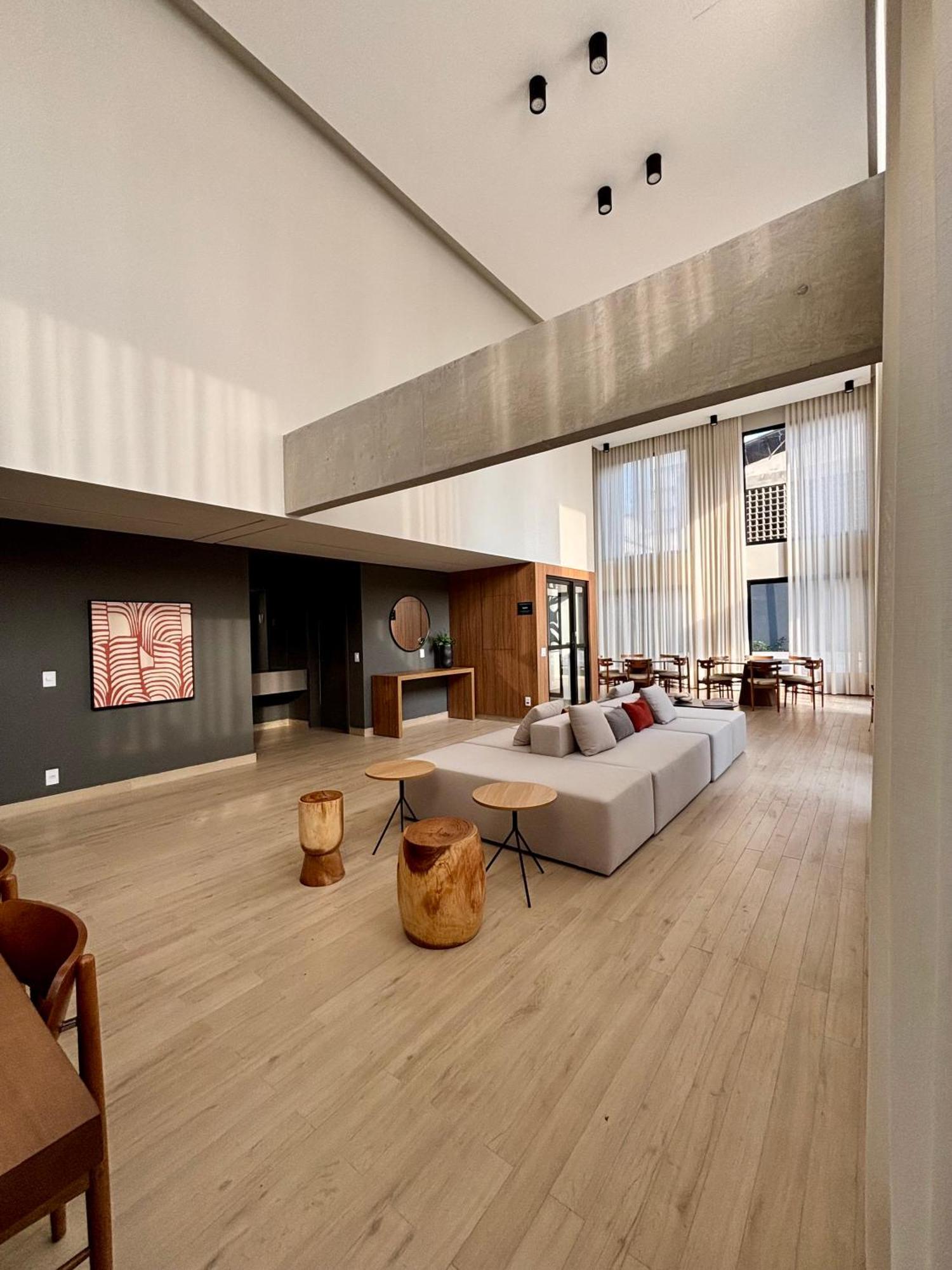 Elegante Pinheiros - No Coracao De Apartamento